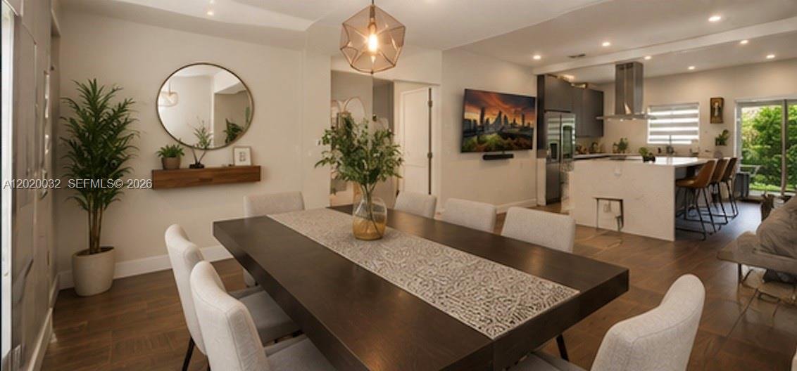 Miami House: 4381 SW 14th St