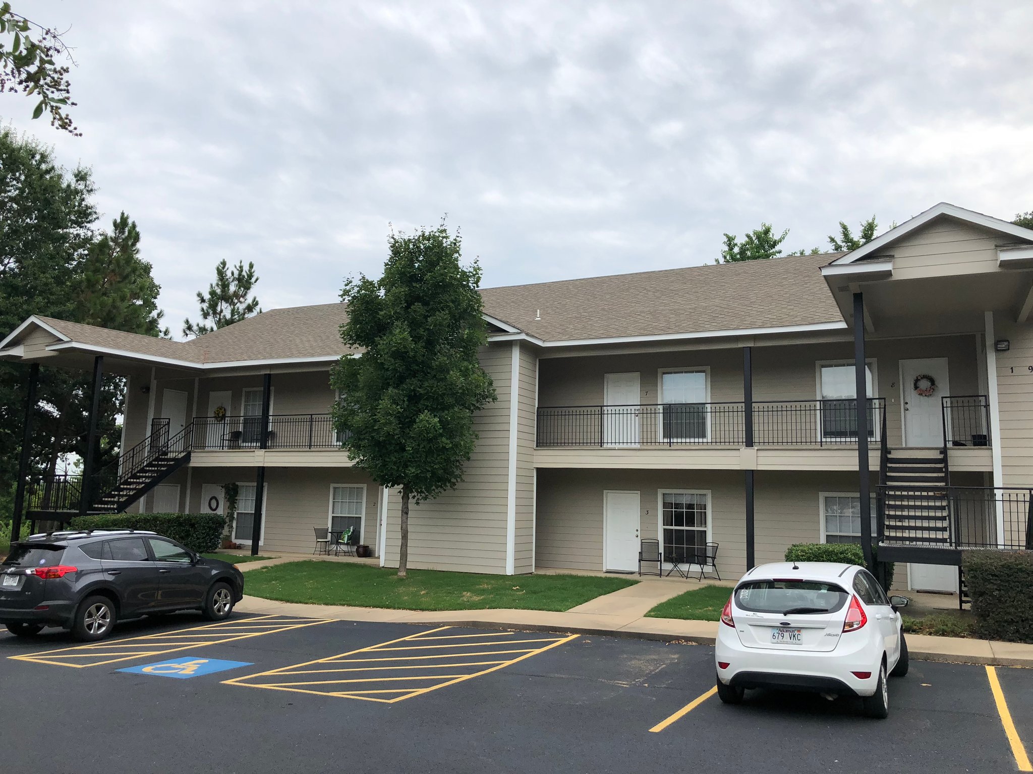 Fayetteville Apartment: 1790 N Gregg Ave