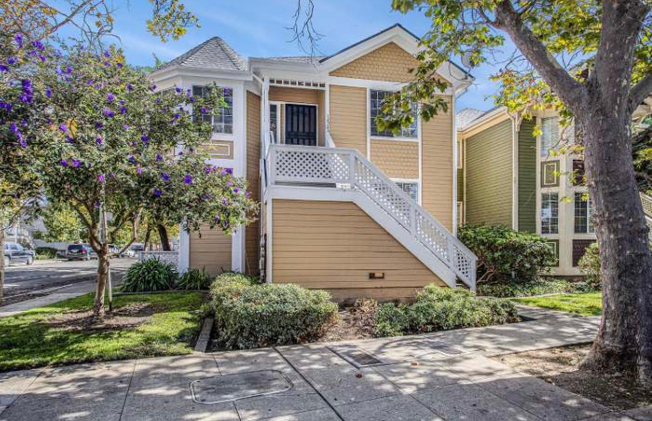Oakland Apartment: 1424 Market St