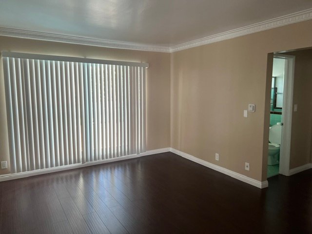 Los Angeles Apartment: 1760 N El Cerrito Pl