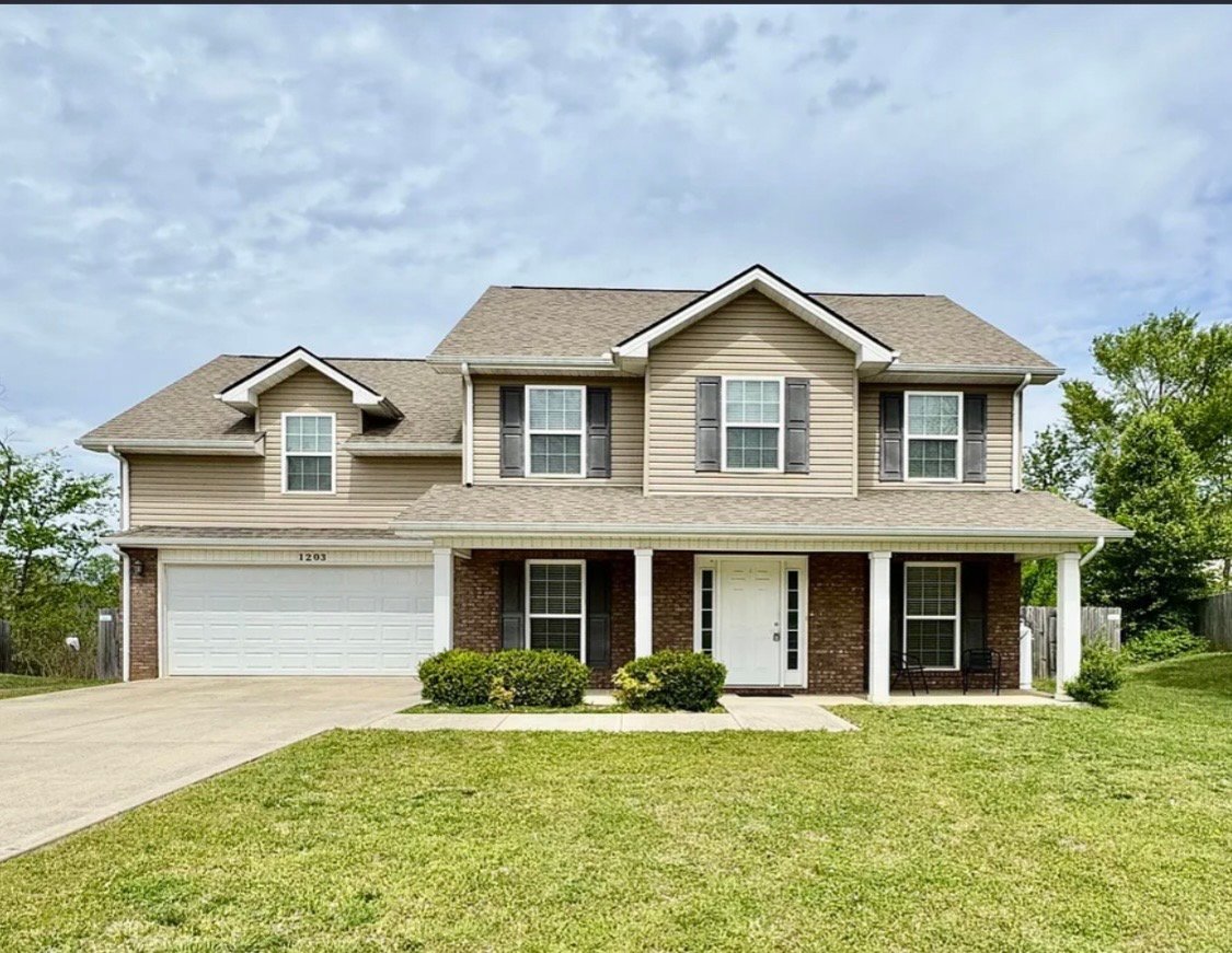 MARYVILLE House: 1203 Elsborn Ridge Road
