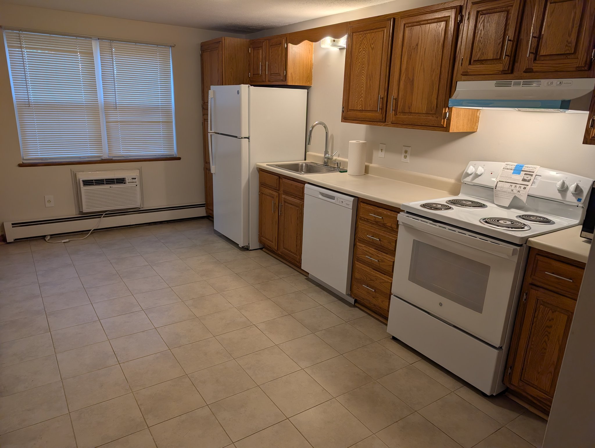 Plaistow Condo: 33 Garden Rd