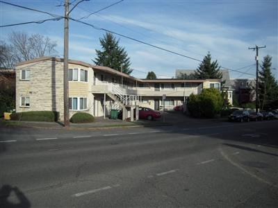 Seattle Other: 400 NE 65th St