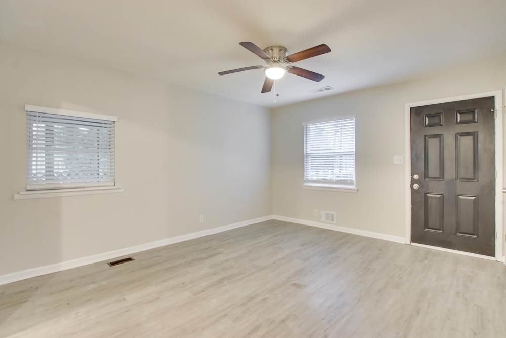 Marietta House: 171 Evening Star Dr Se