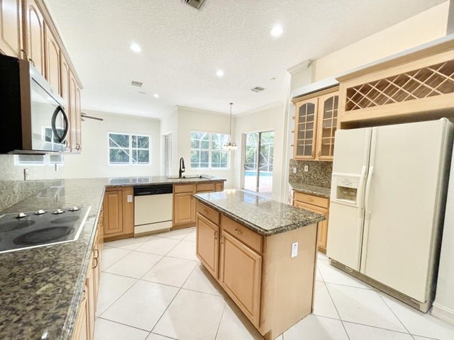 Boca Raton House: 21232 Rock Ridge Drive