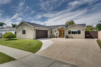 Huntington Beach House: 5441 Stardust Dr