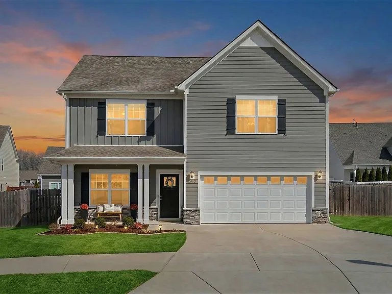 Fairview House: 2013 Ambie Wy Fairview, Tennessee 37062