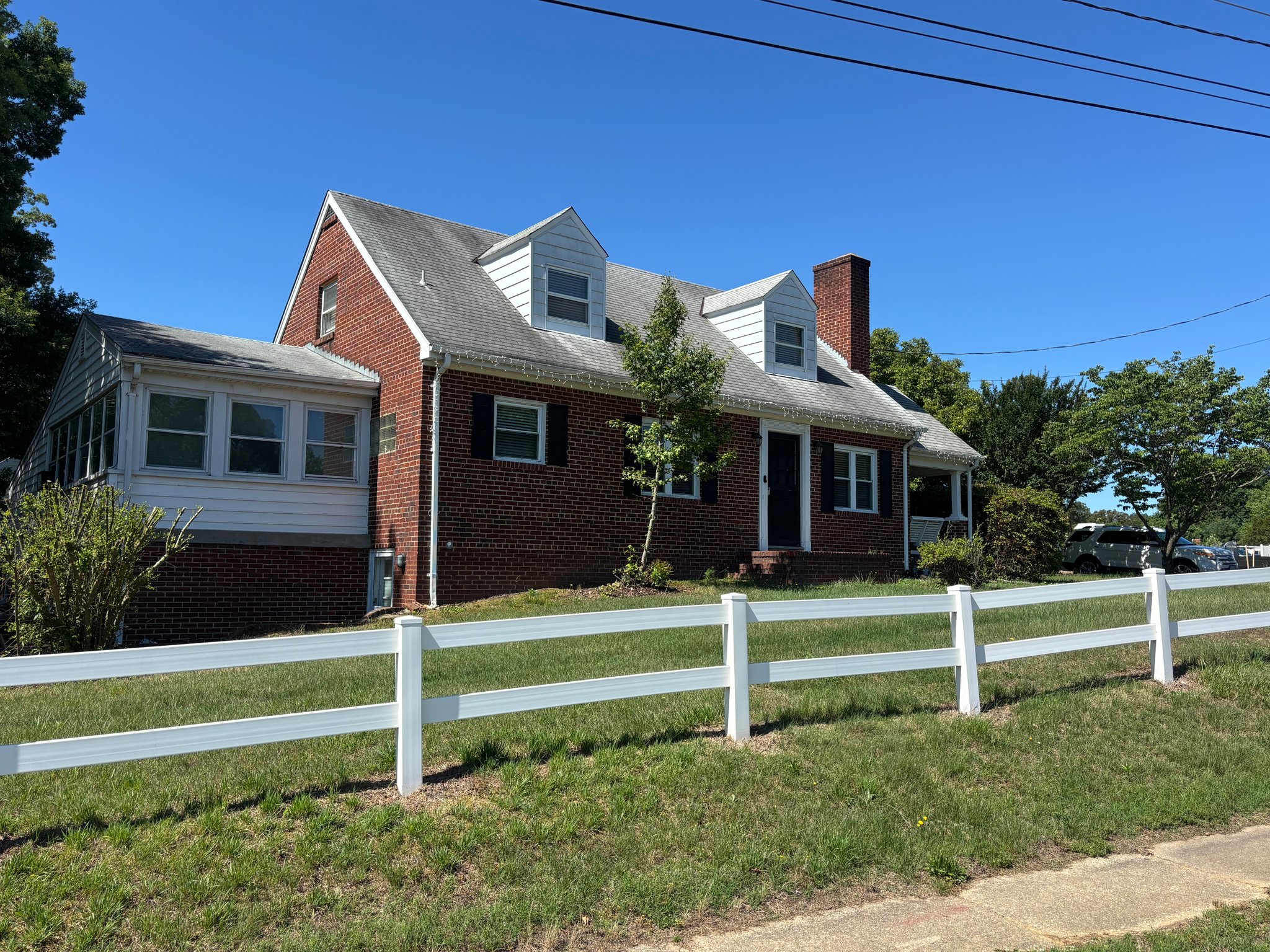 Richmond House: 4035 Walmsley Blvd