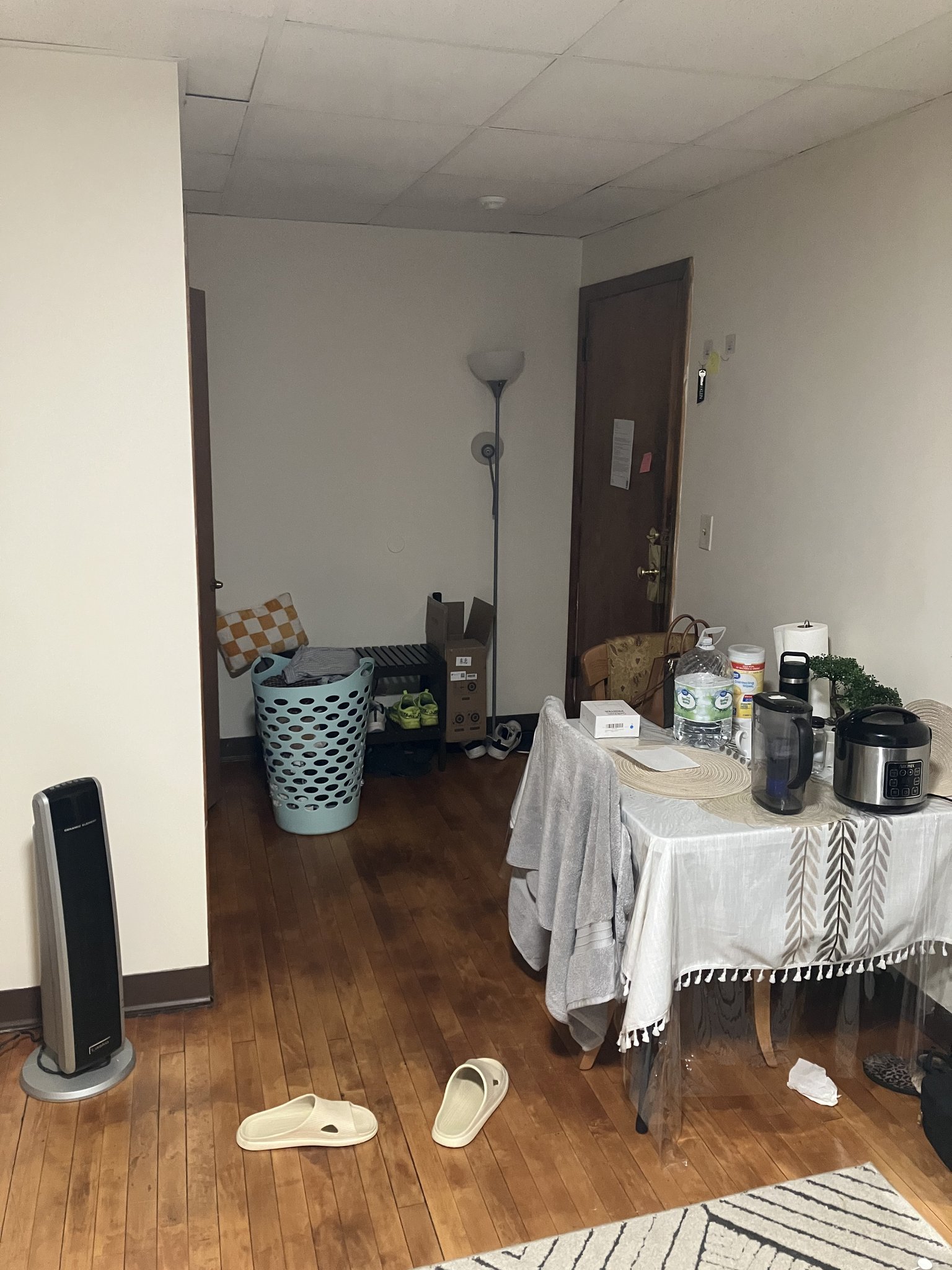 Taunton Apartment: 6 WEIR ST