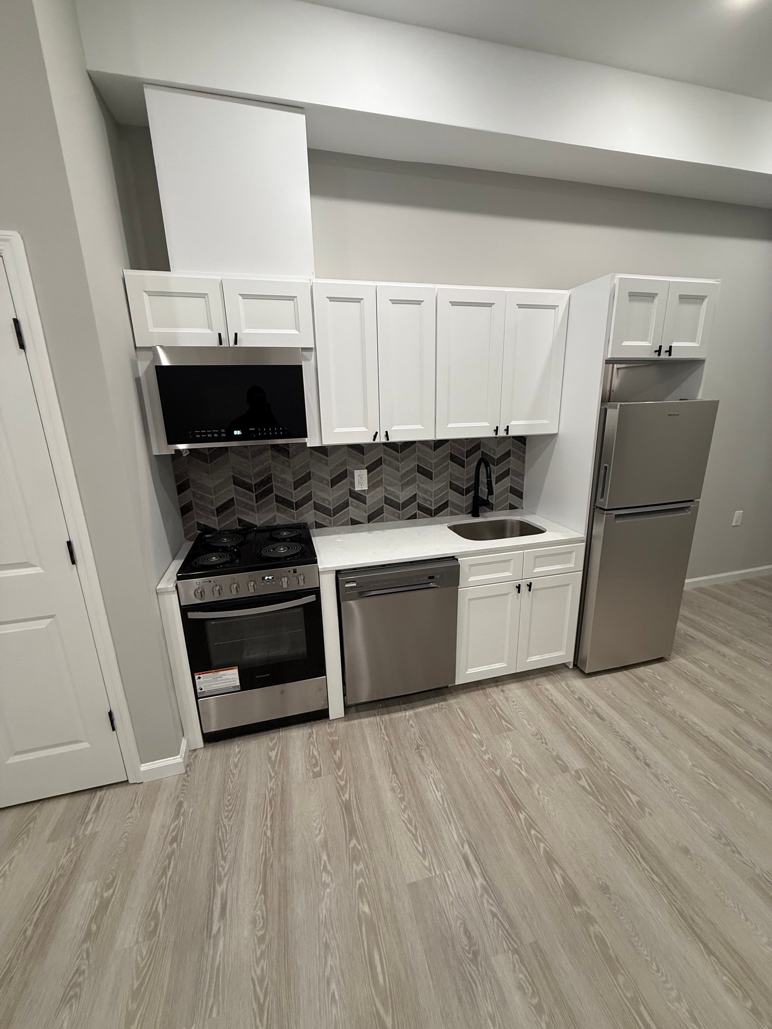 Paterson Apartment: 59 Pearl St