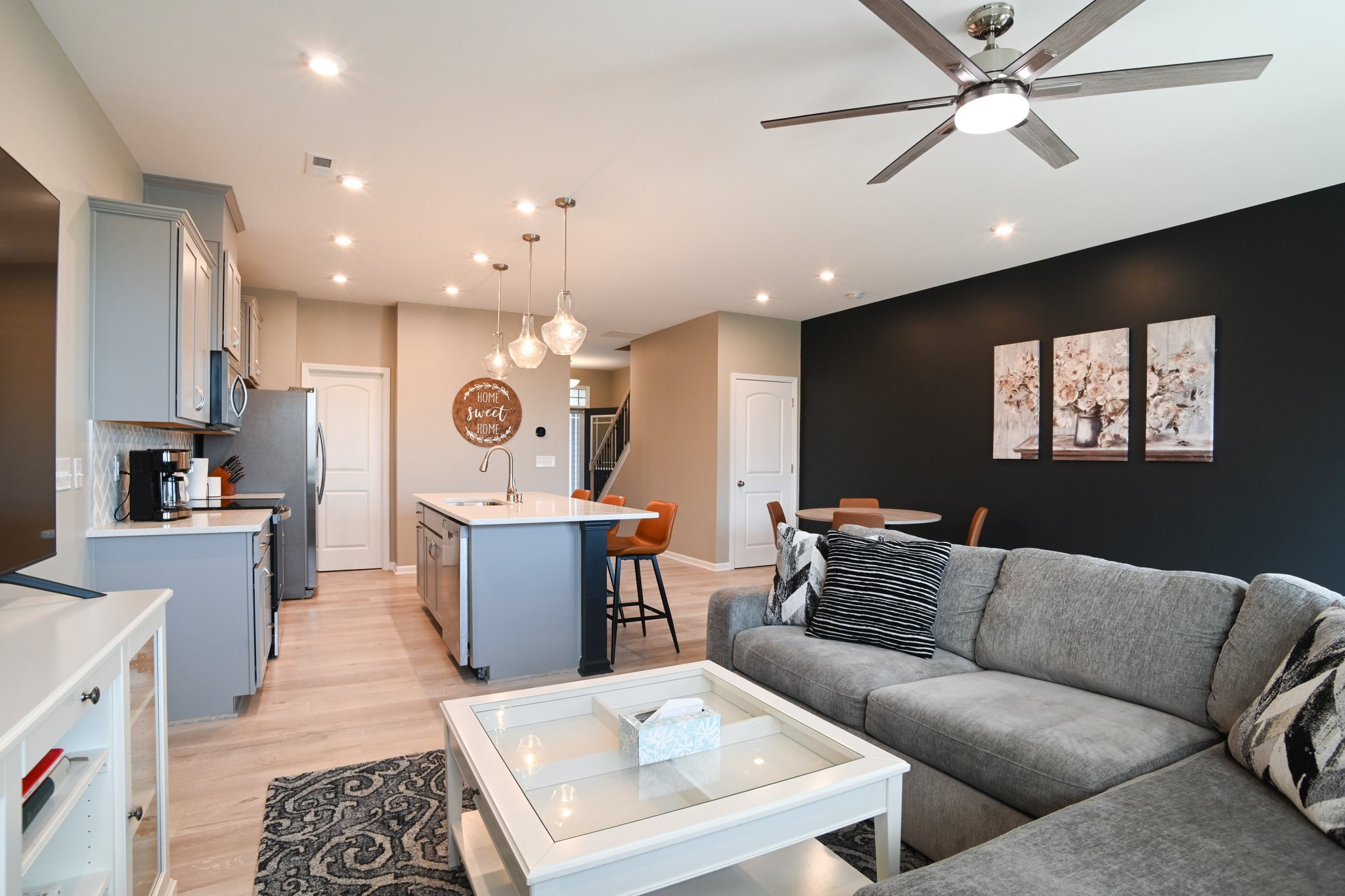 Charlotte Townhome: 1105 Bigelow St