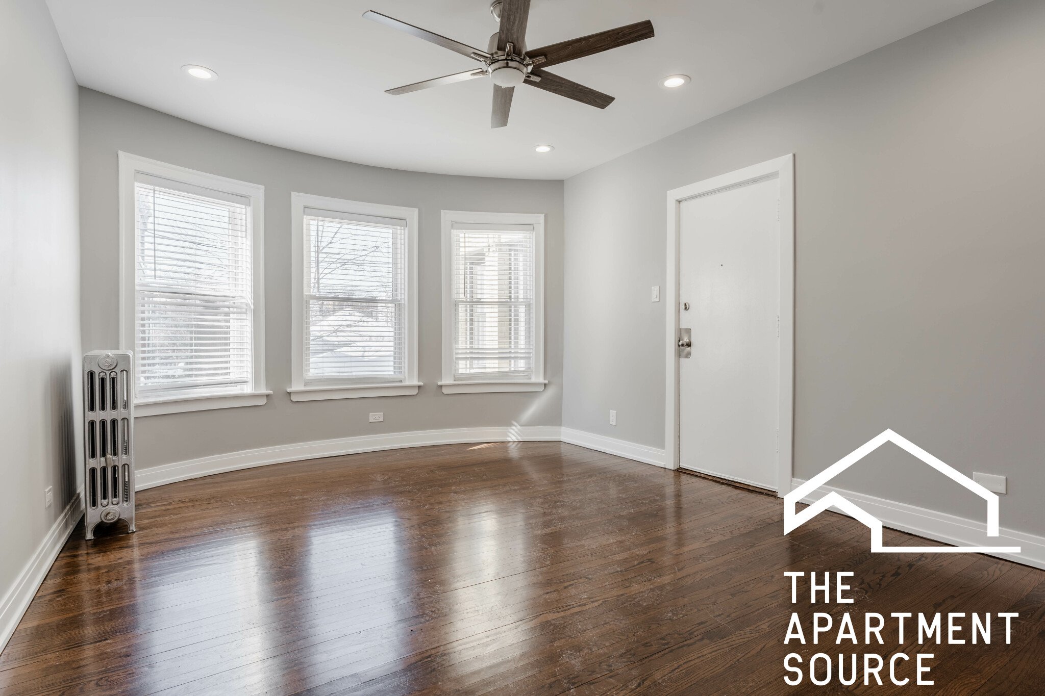 Chicago Apartment: 1432 West Farragut Ave.