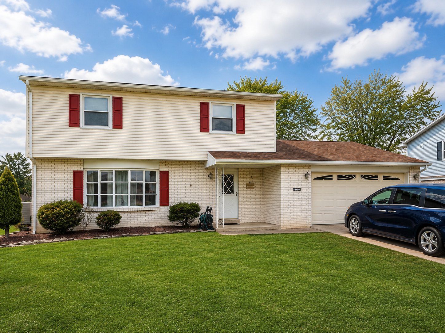 Camp Hill House: 314 somerset drive