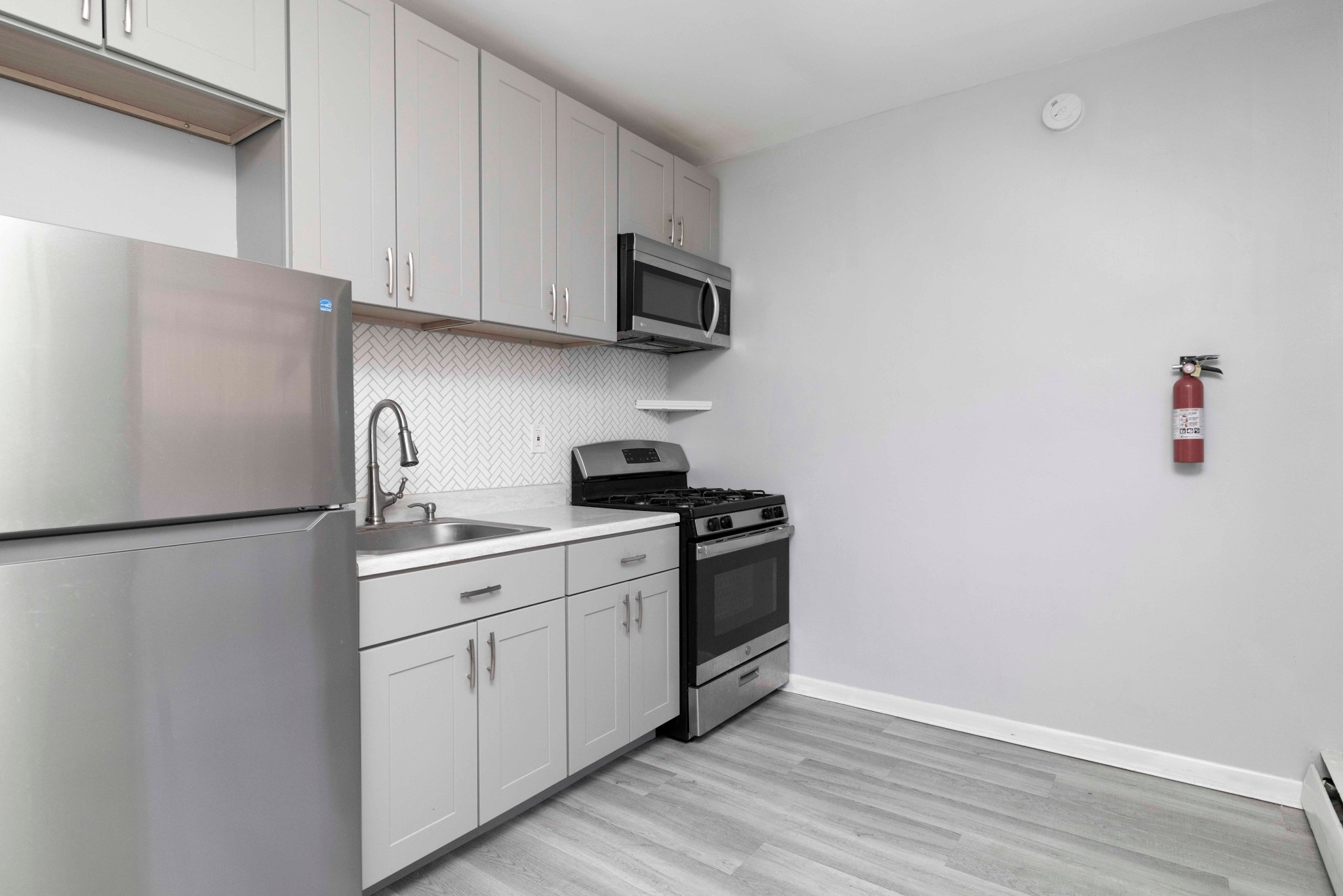 Maple Shade Apartment: 712-718 E Main St #711-3A