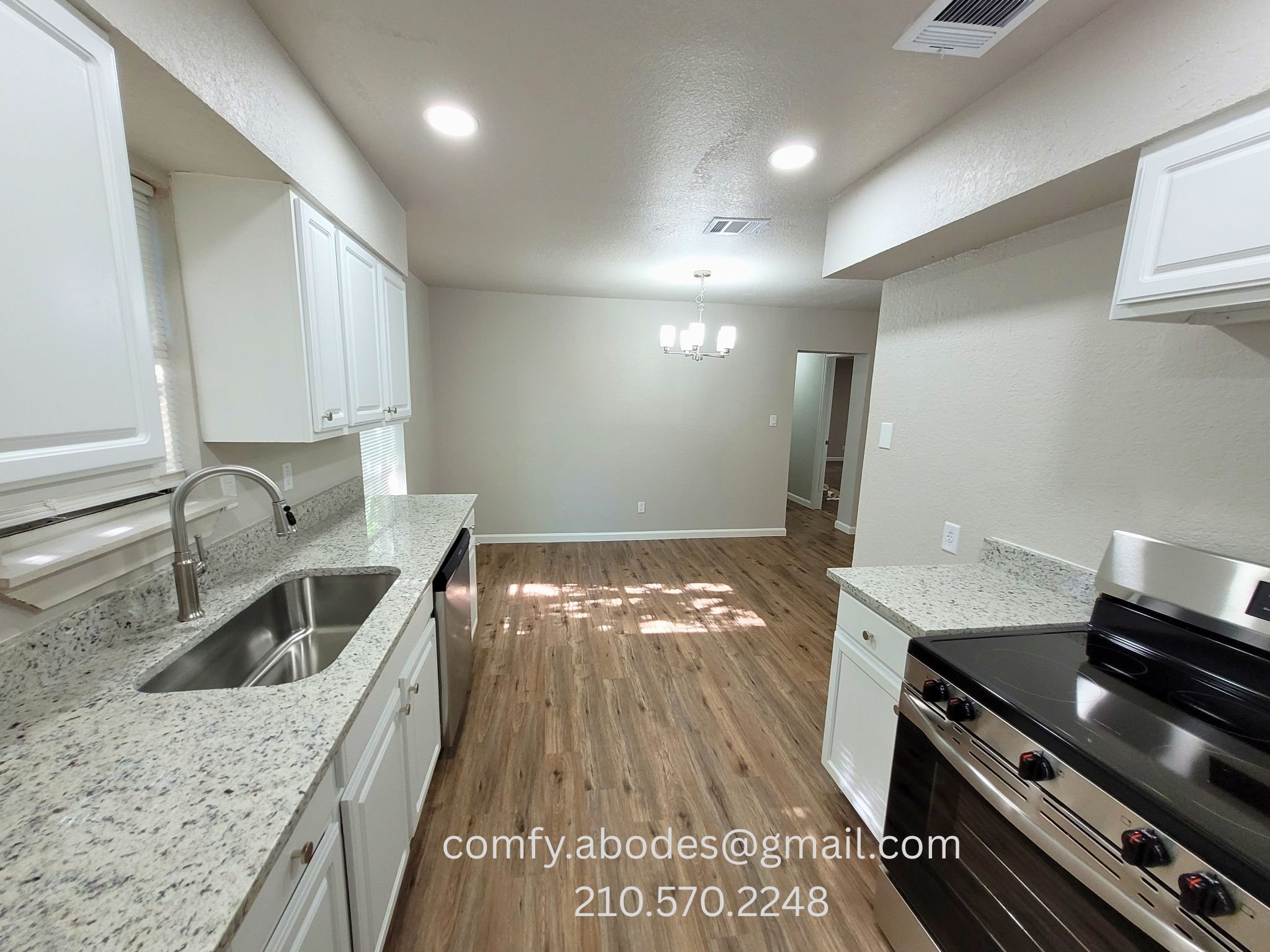 San Antonio House: 331 Clarence St