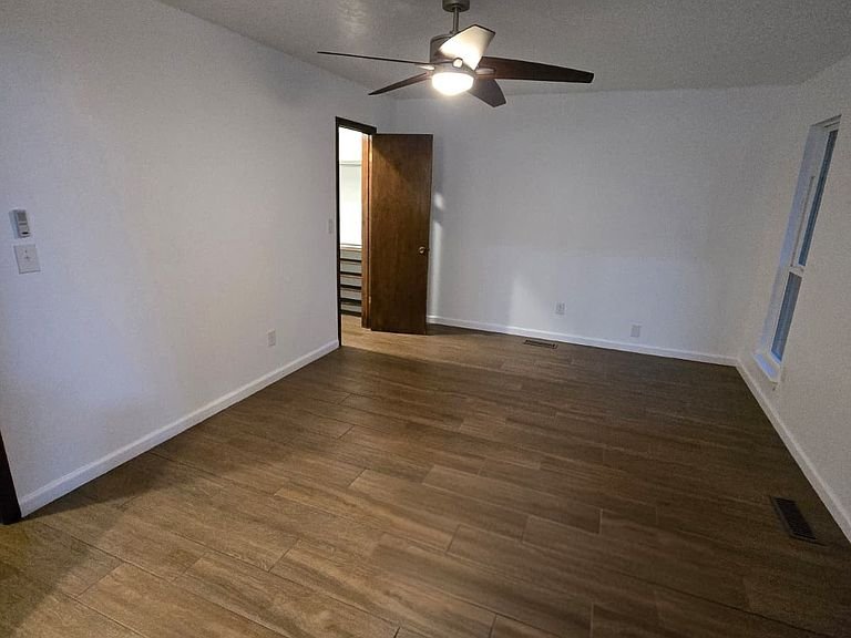 Oklahoma City House: 8912 N Markwell Ave