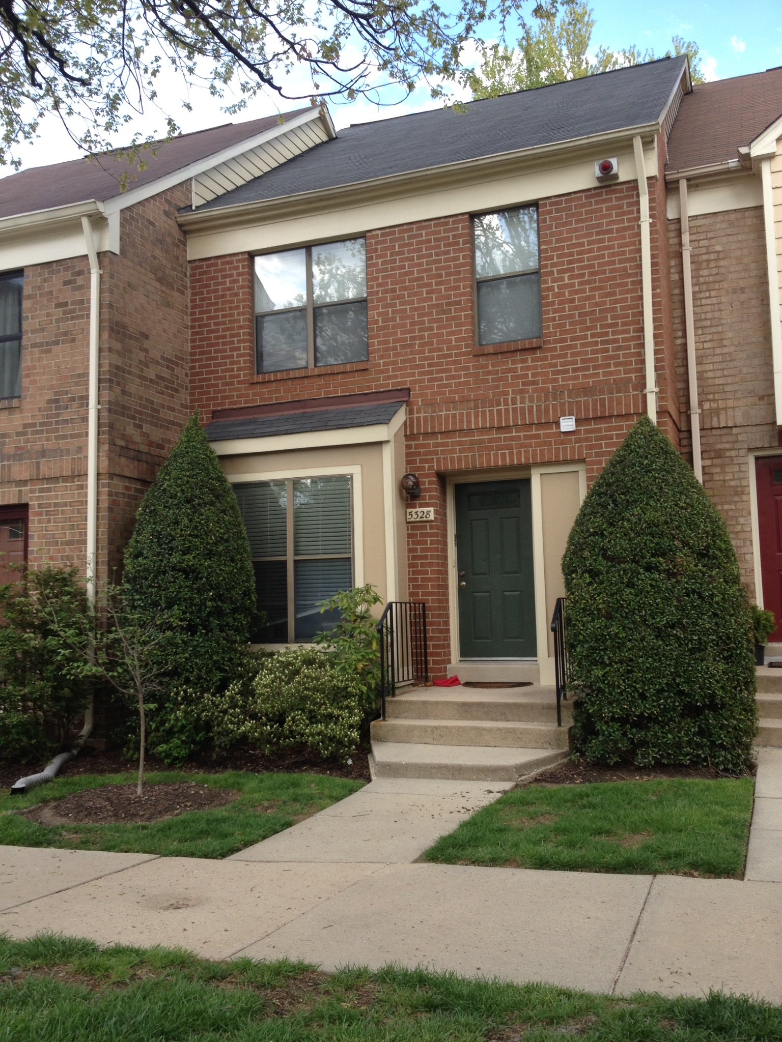 Bethesda Townhome: 5328 King Charles Way