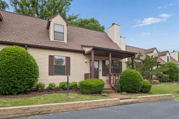Nashville Townhome: 1404 Quail Run