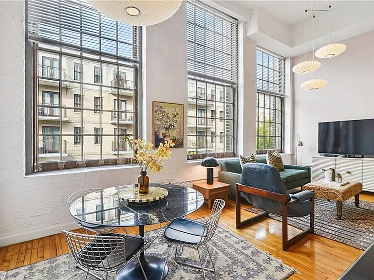 new orleans Apartment: 920 Poeyfarre St