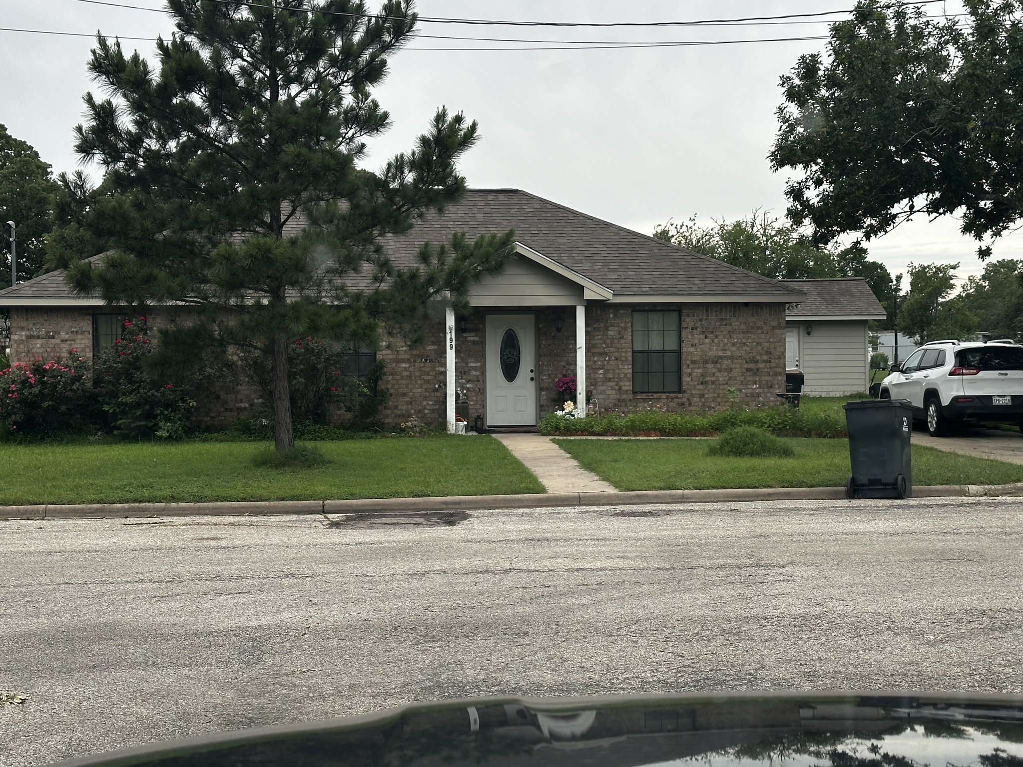 Giddings House: 199 Cactus St