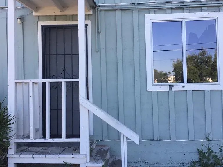 San Diego Apartment: 3049 44th St