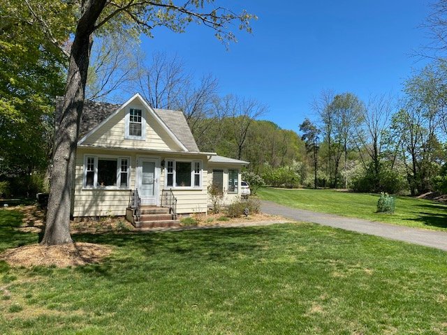 Princeton House: 289 Brentwood Blvd