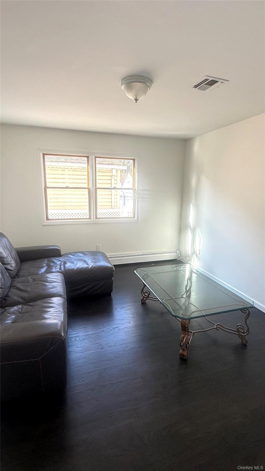 elmont House: 1318 post avenue