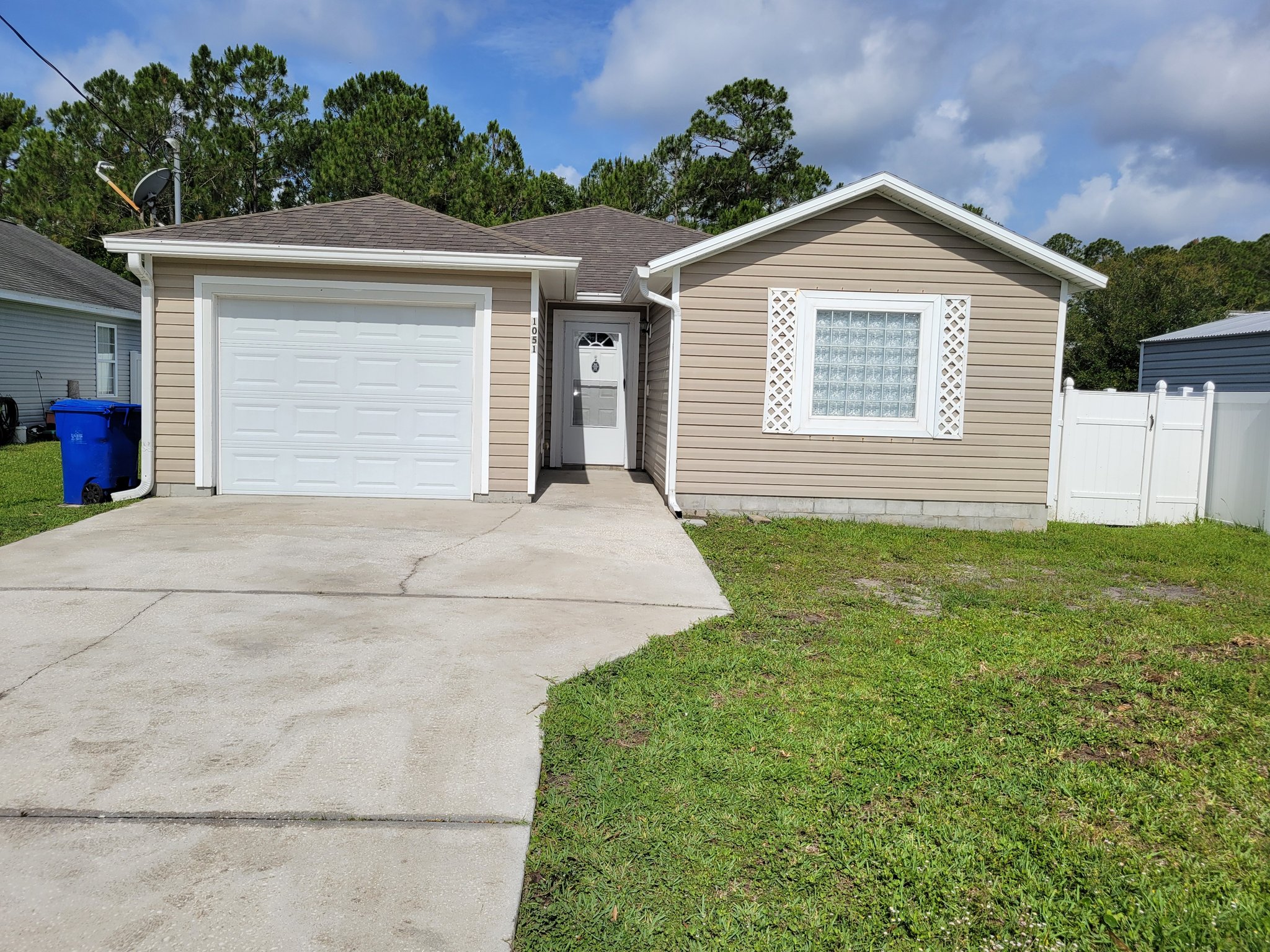 Saint Augustine House: 1051 N Saint Johns St, Saint Augustine FL