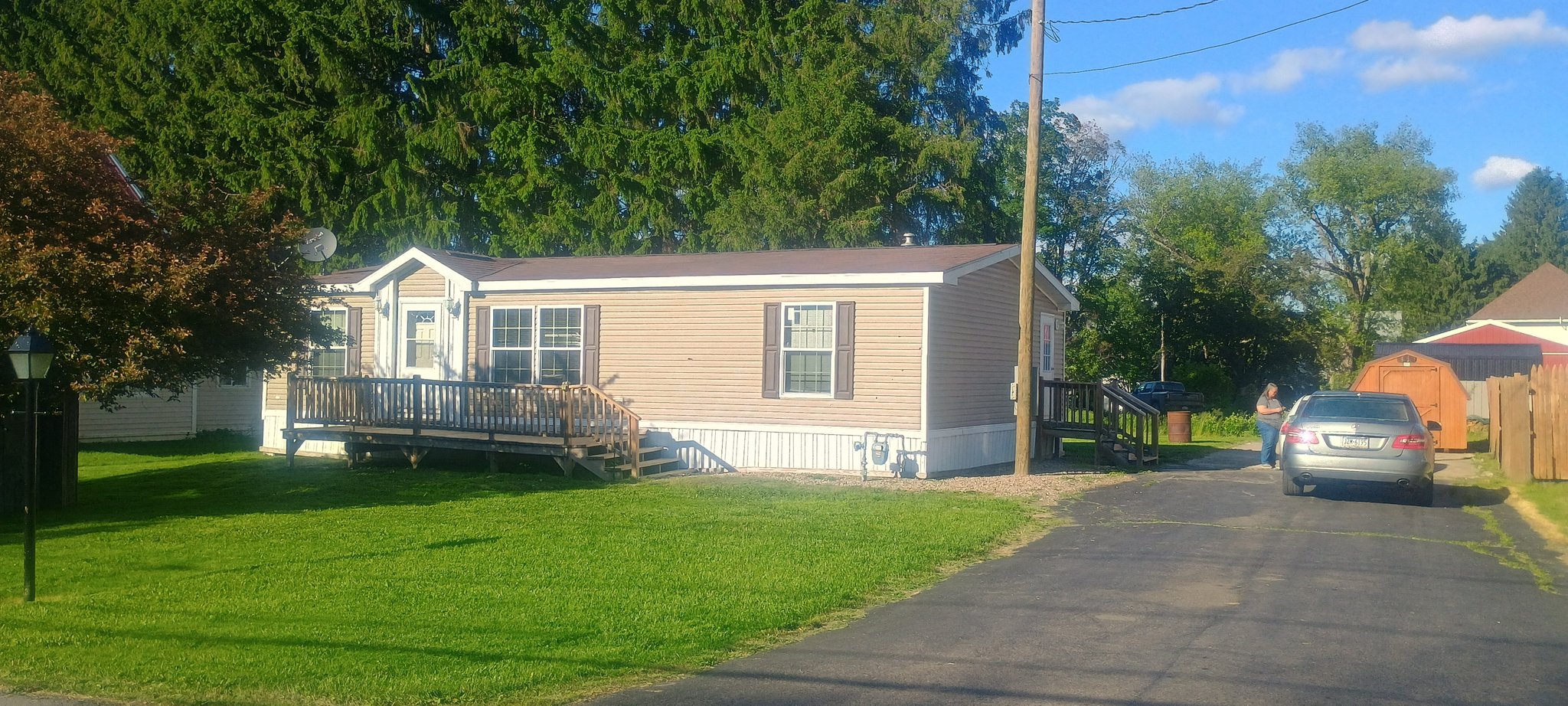 WESTFIELD House: 122 1ST STREET