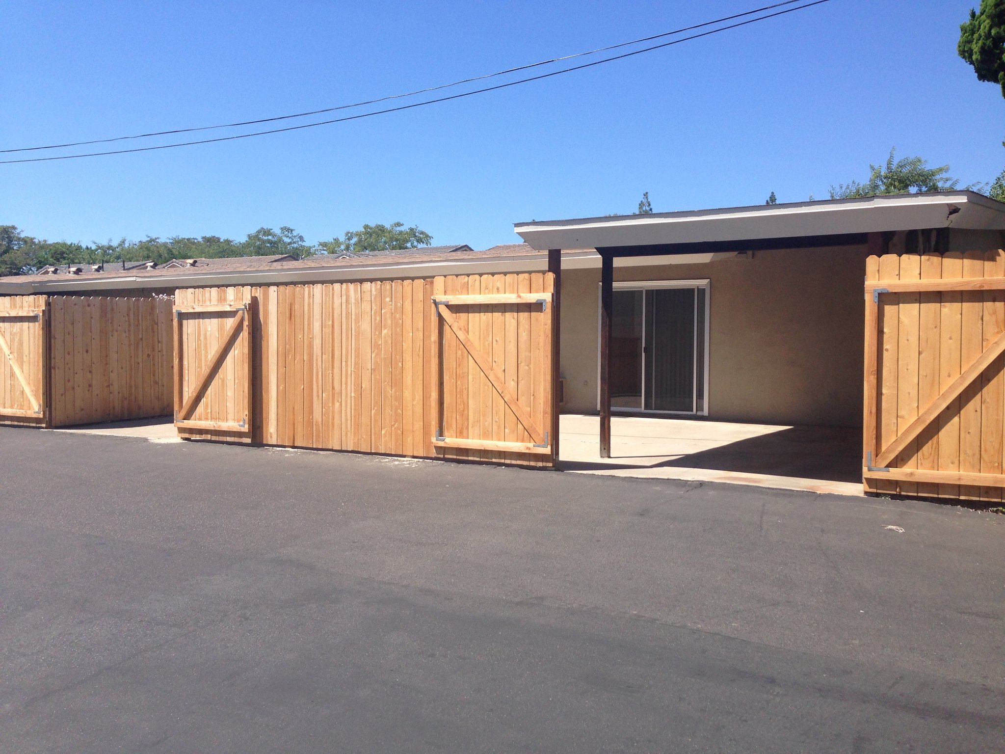 Escondido Apartment: 633 North Fig Street