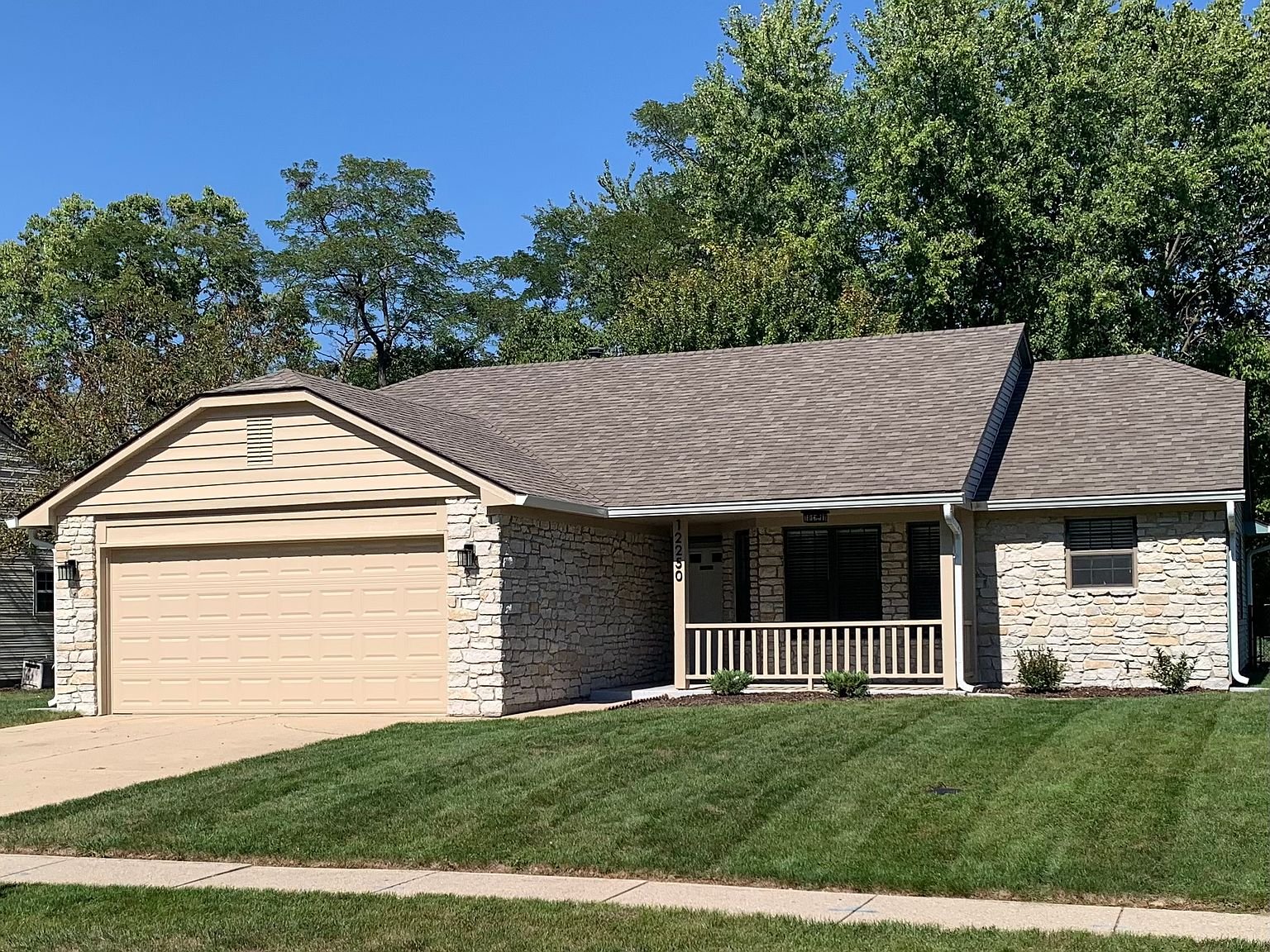 Indianapolis House: 12250 Van Spronsen Ct