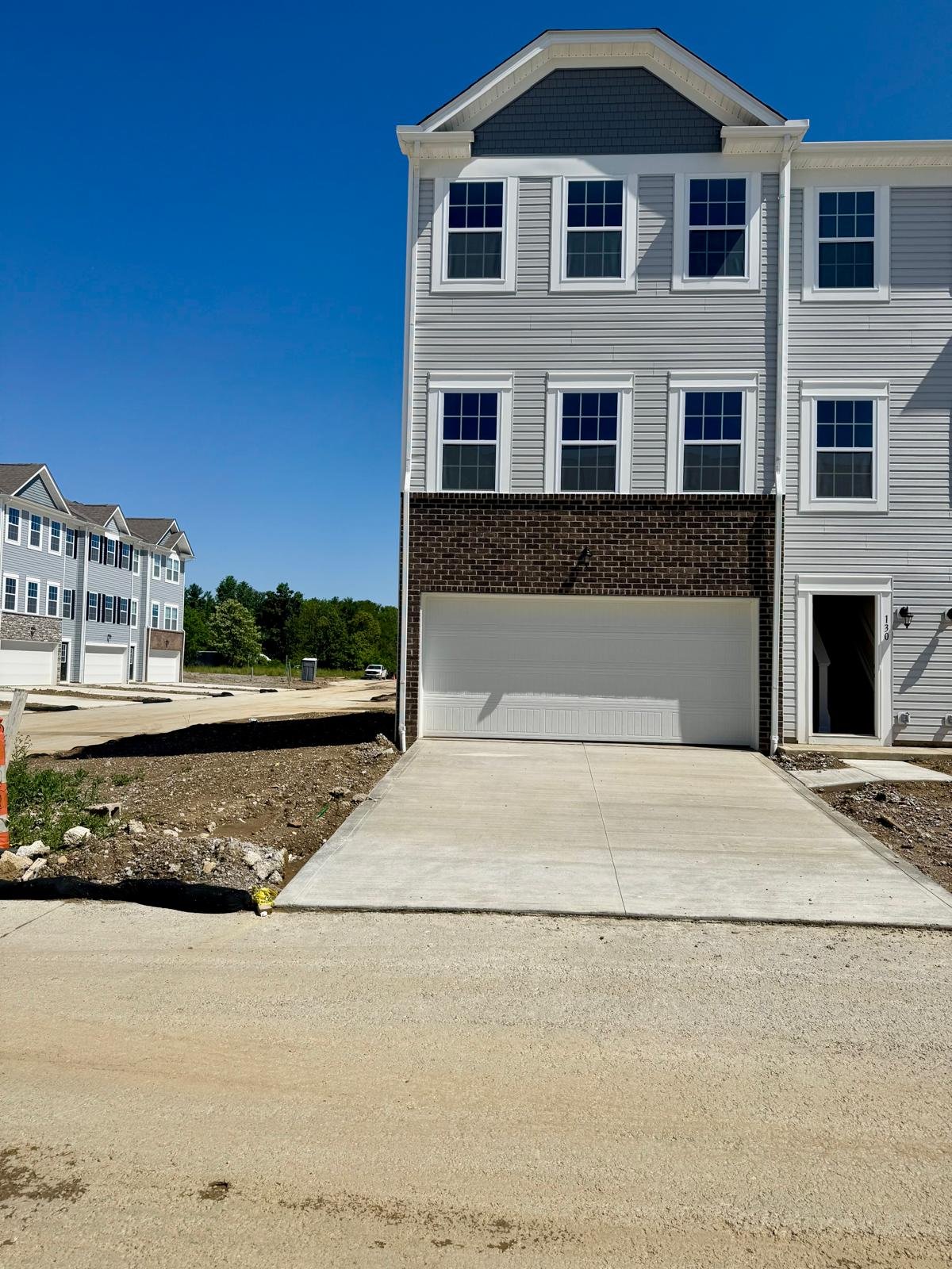 Etna Townhome: 130 Sitka Willowdr