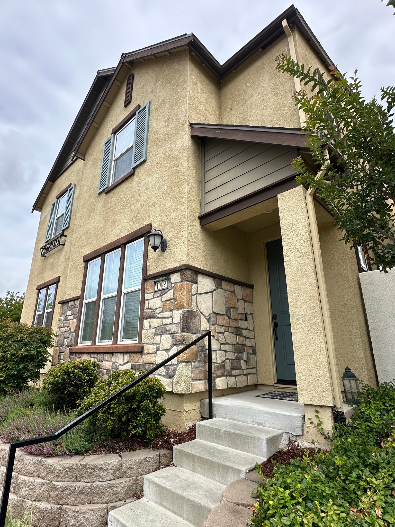 Roseville House: 1009 Provence Village Dr