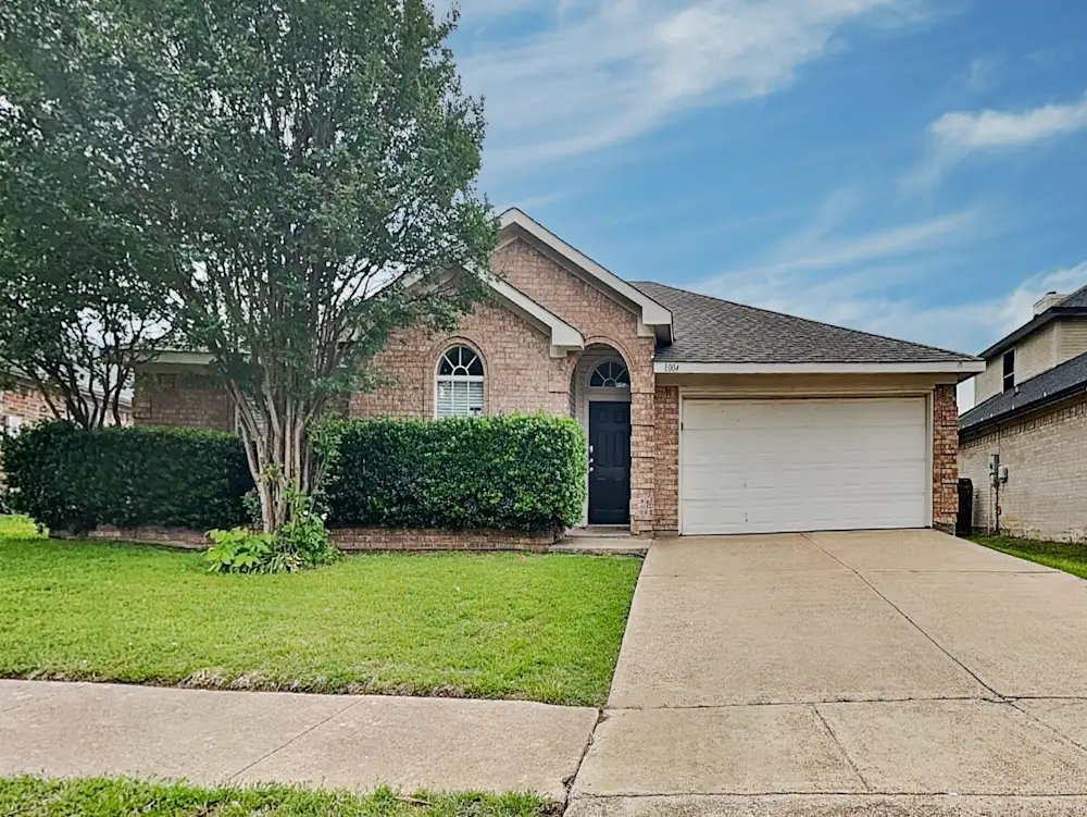 Arlington House: 8004 Mourning Dove Dr