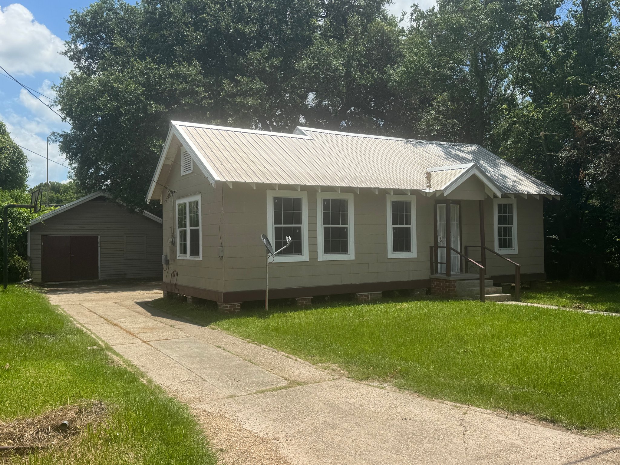 Baton Rouge House: 4912 Breckenridge Ave