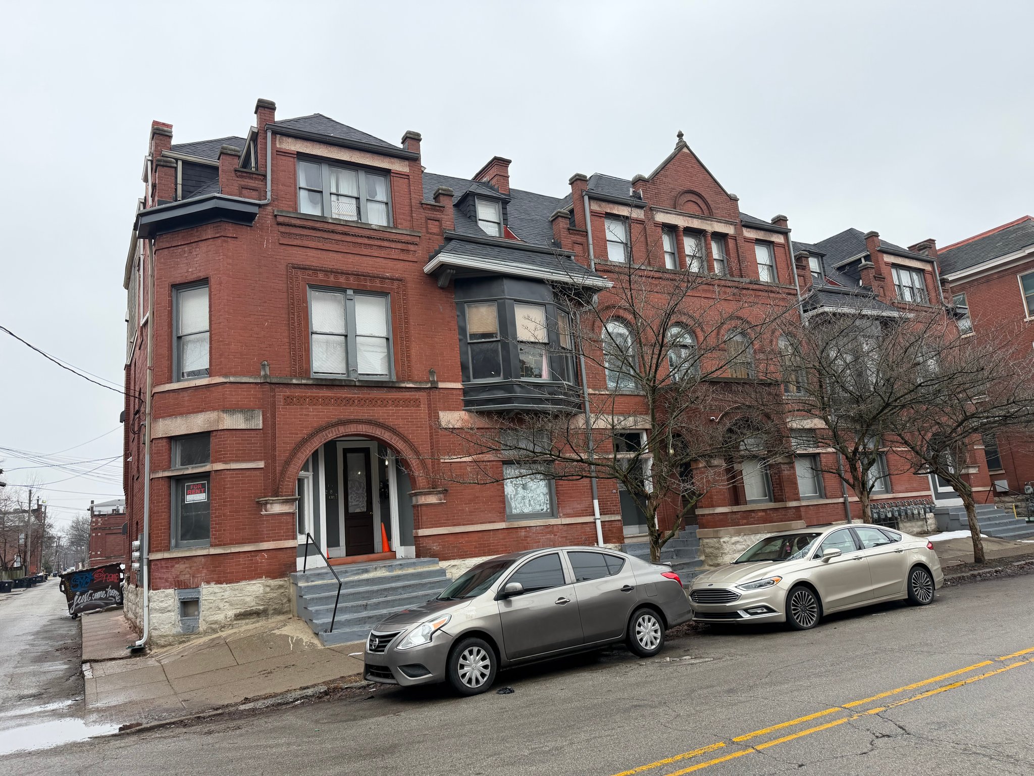Louisville Multiplex: 216 west Burnett ave
