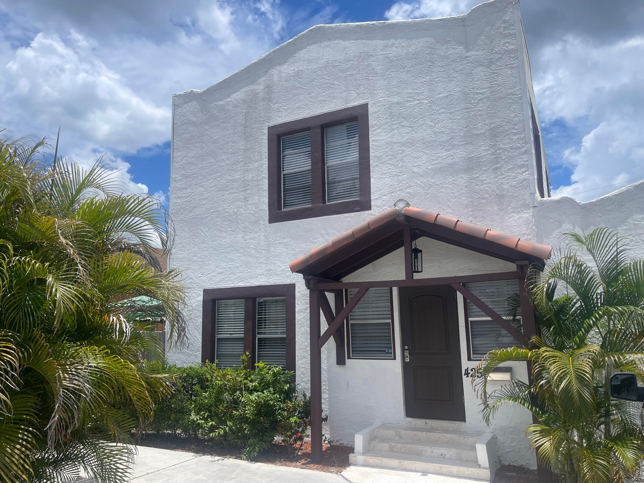West Palm Beach Multiplex: 425 El Vedado