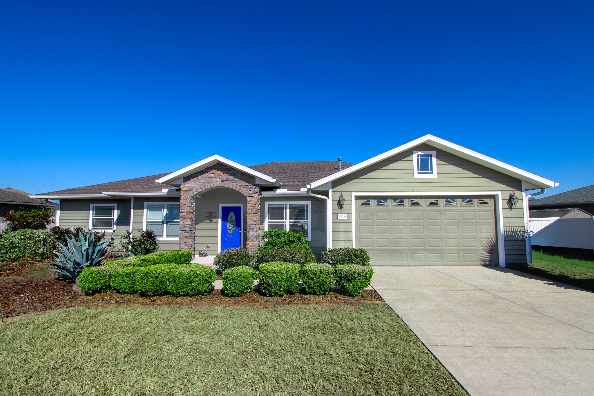 Newberry House: 989 NW 231st Way
