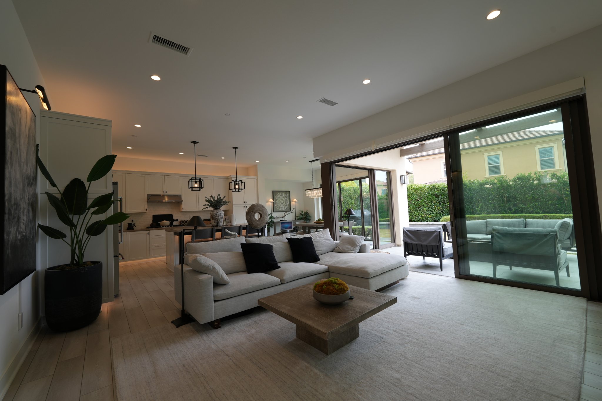 Irvine Condo: 145 Plum Lily