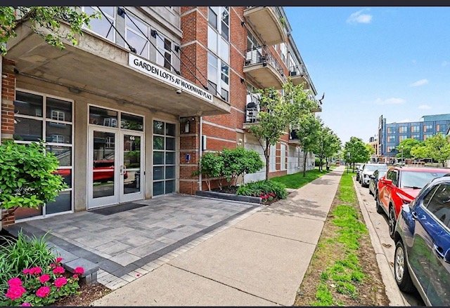 Detroit Condo: 66 winder st