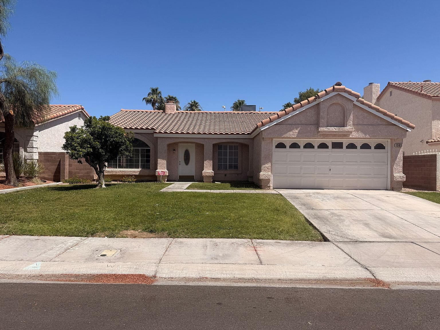 Henderson House: 1503 Shotgun Ln