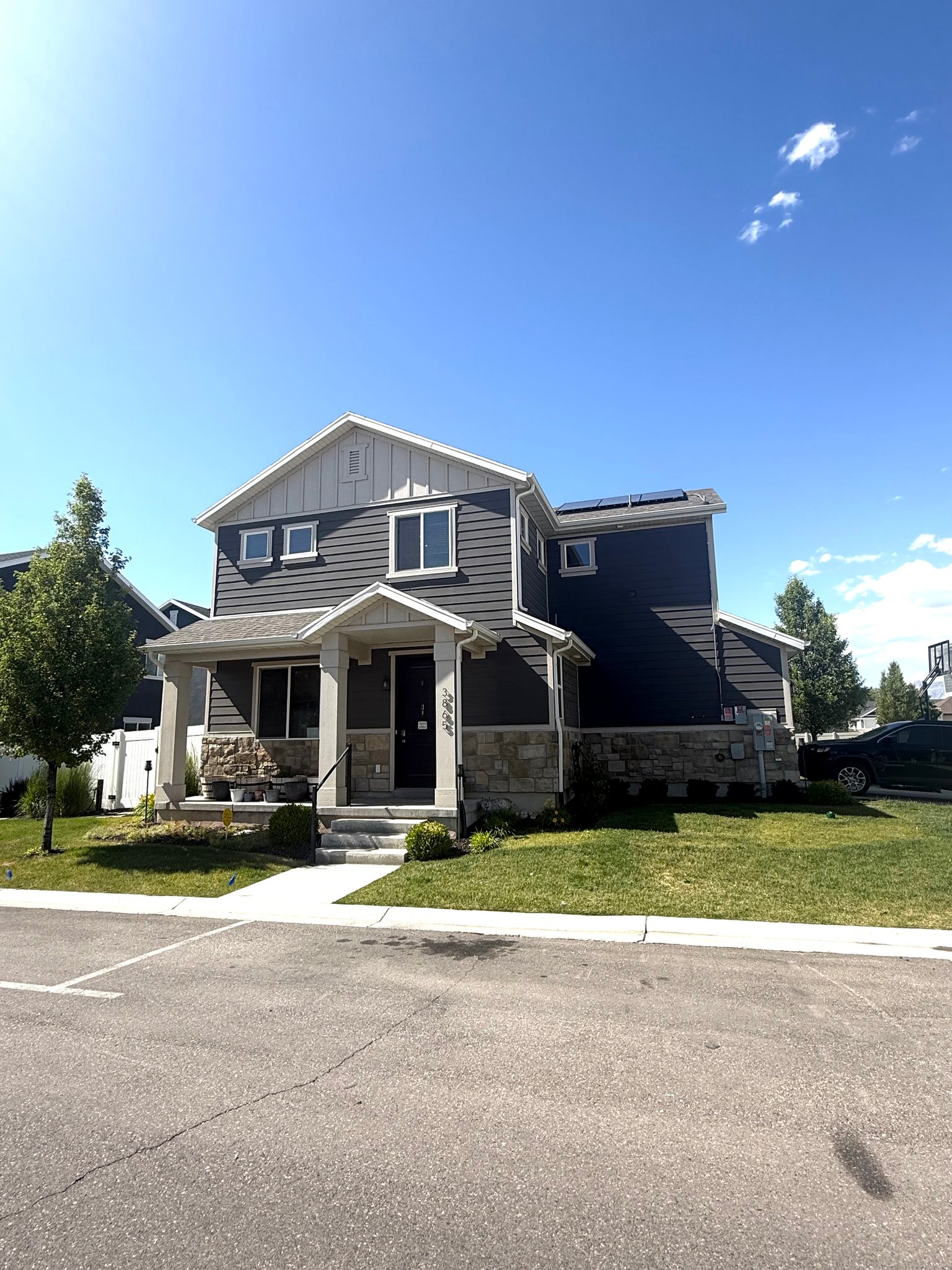 west haven House: 3865 S 2935 W