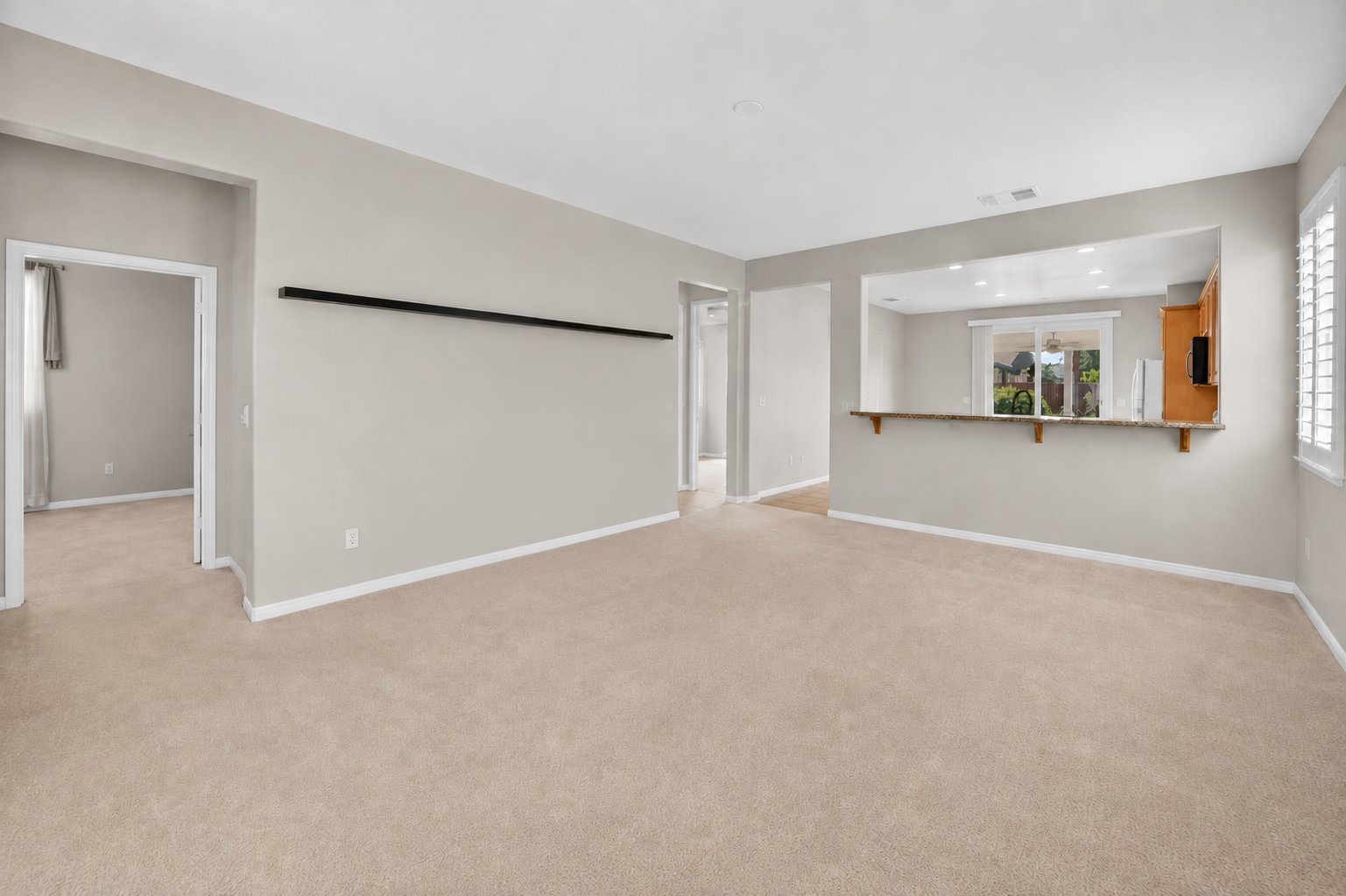 Elk Grove House: 7540 Abbey Cir