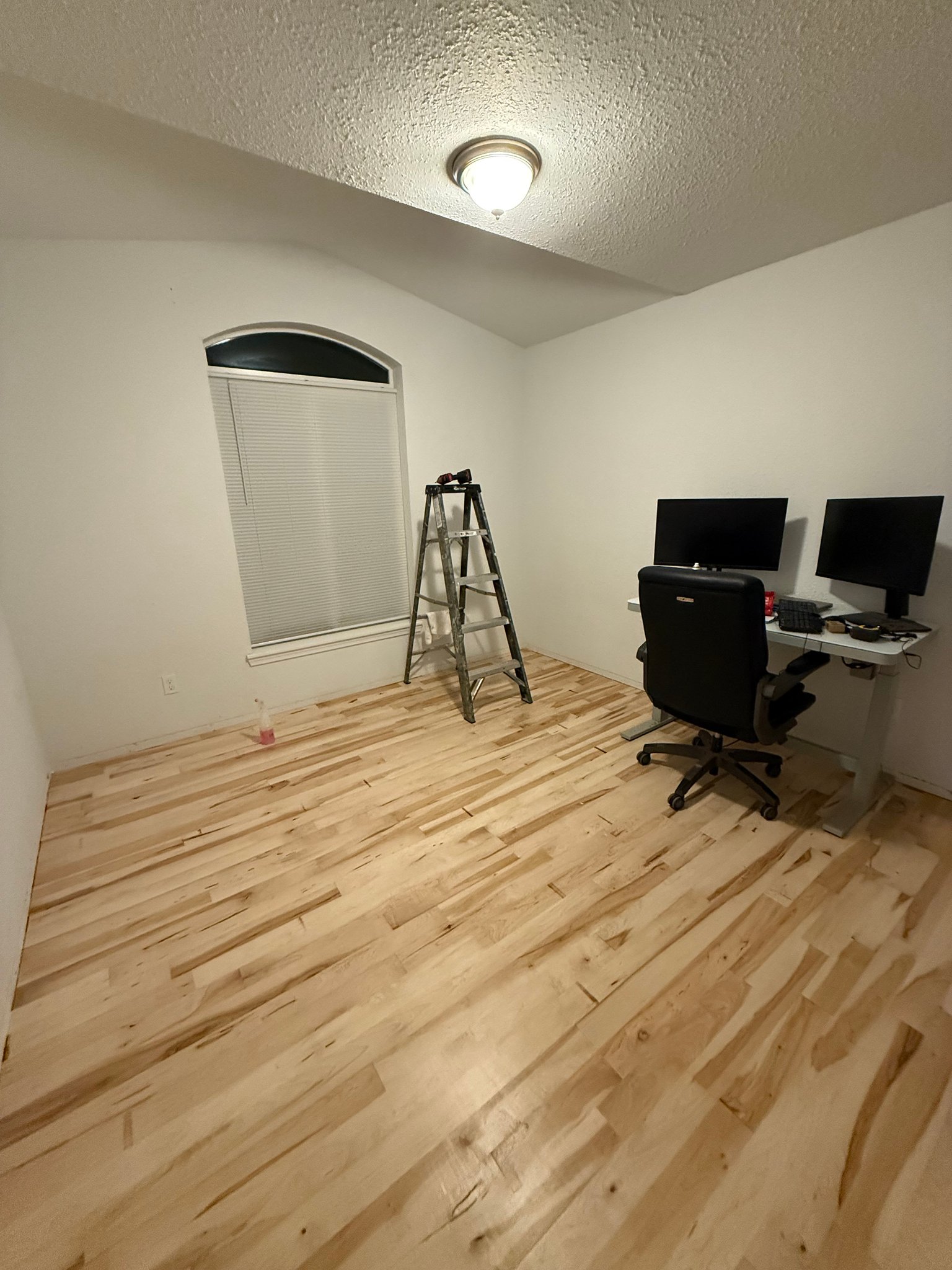 McCleary House: 1565 N Summit Rd, Room for rent