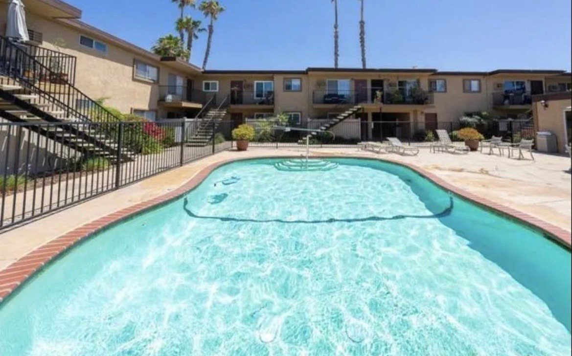 El Cajon Apartment: 620 E Lexington Ave