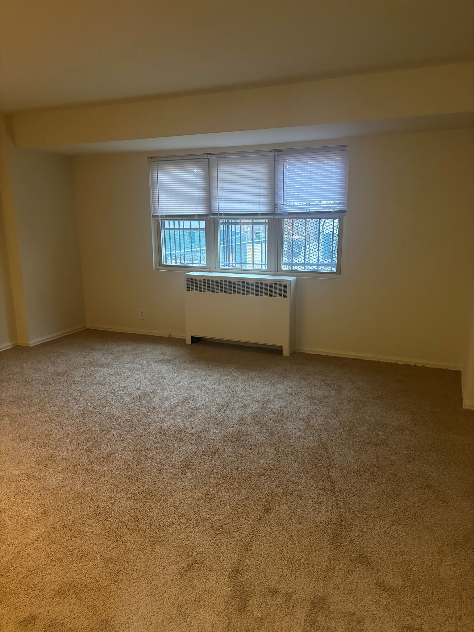 Washington Apartment: 3435 Holmead Pl