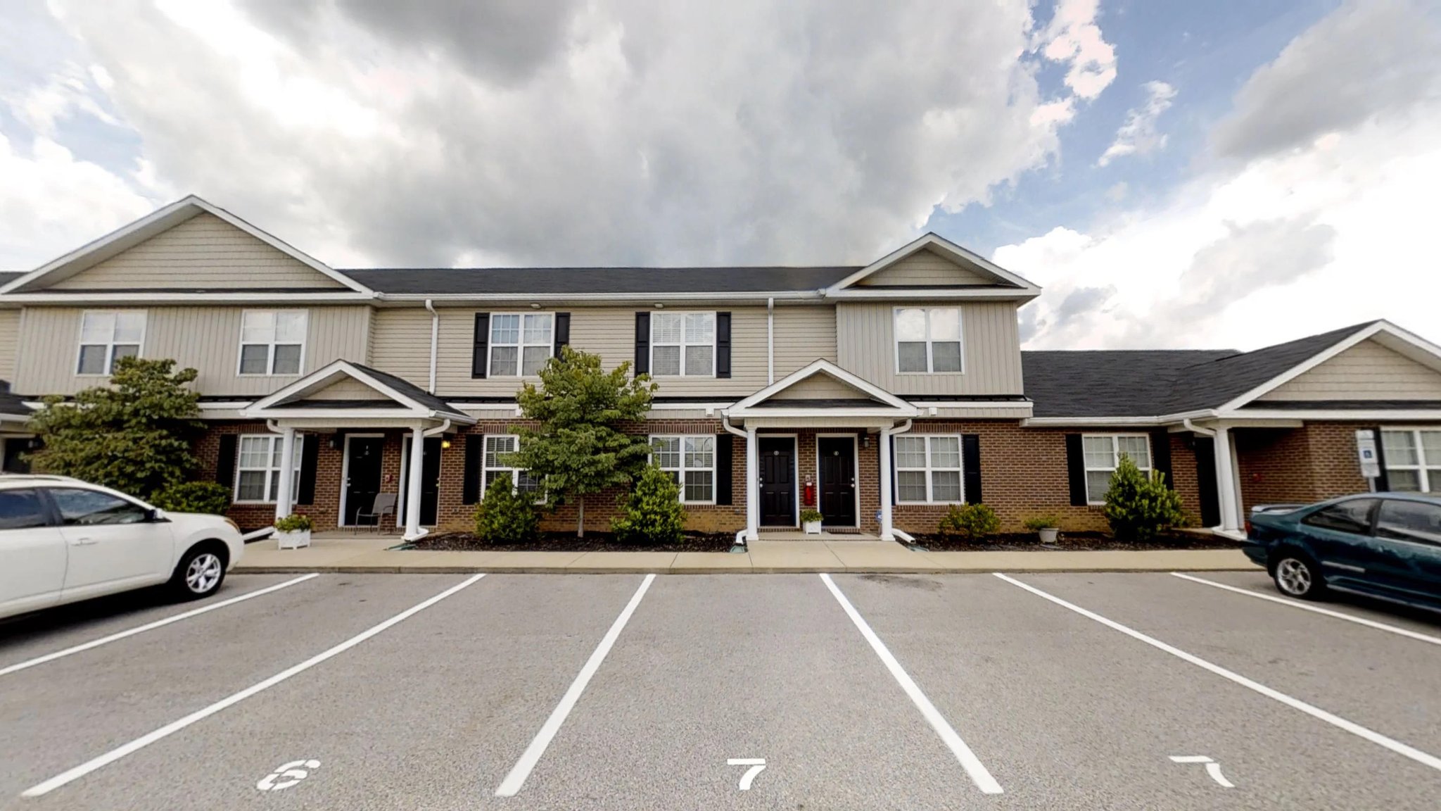 Fayetteville Townhome: 307 Family Lodge Dr