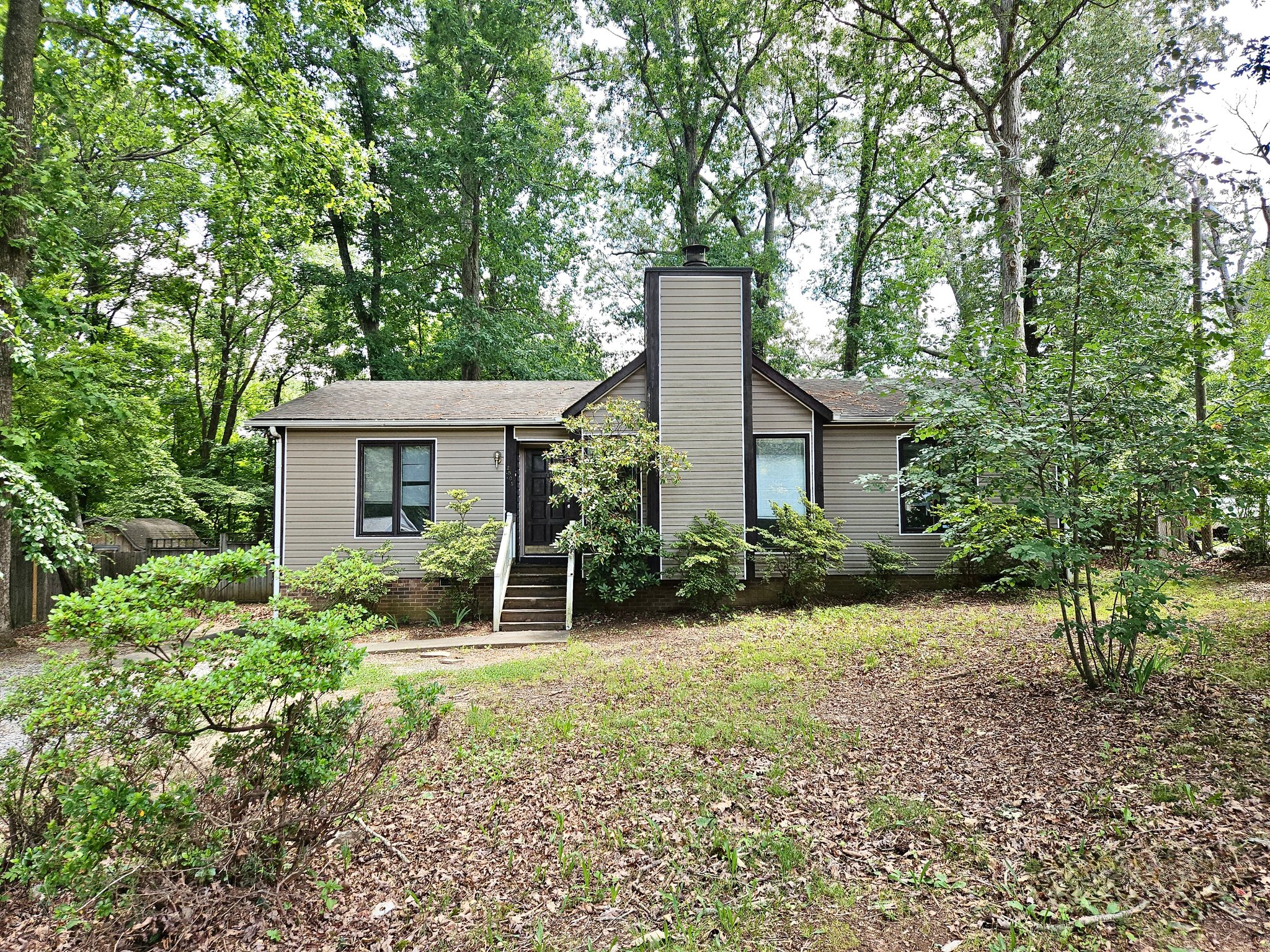Greensboro House: 2503 Harley Drive