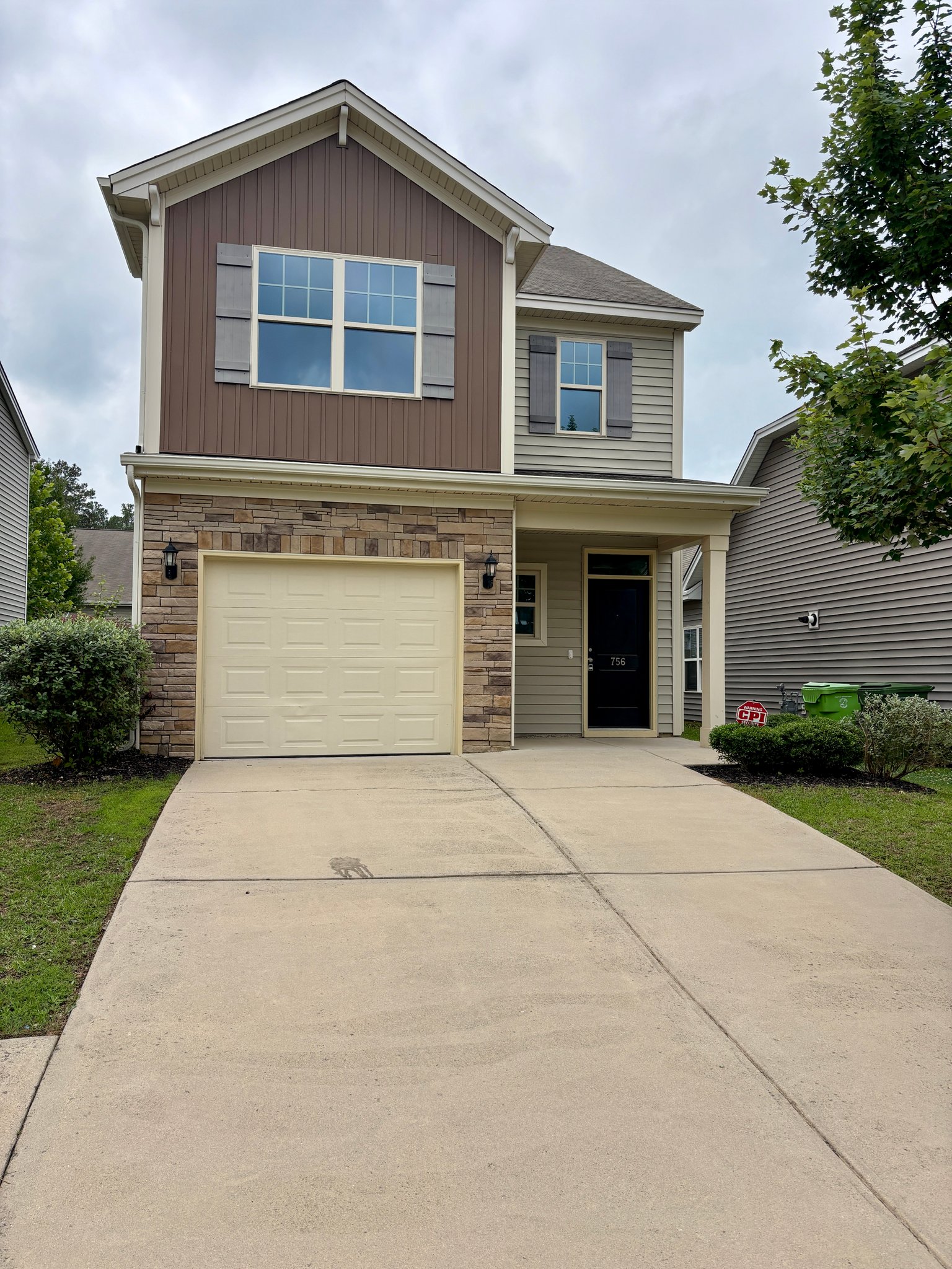 Chapin House: 756 Helmsman Lane