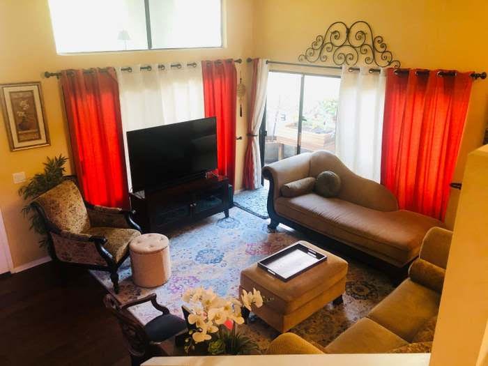 La Jolla Condo: 3228 Via Alicante